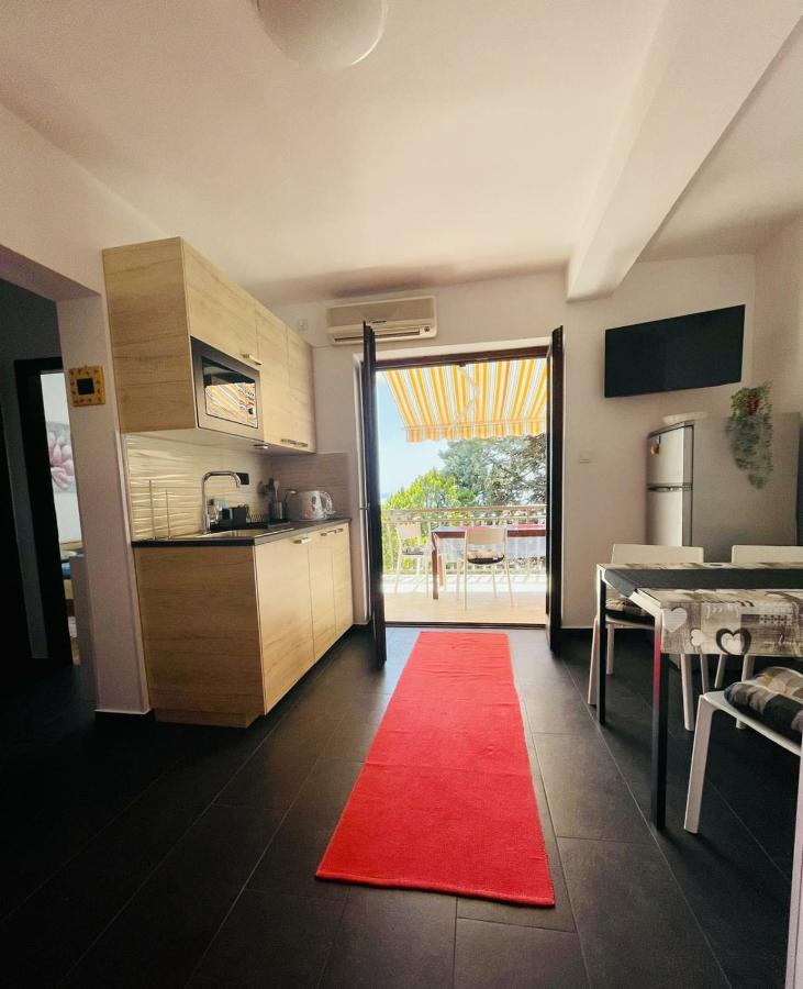 Vila Beleca Krk - Apartments Rest & Sea クルク エクステリア 写真