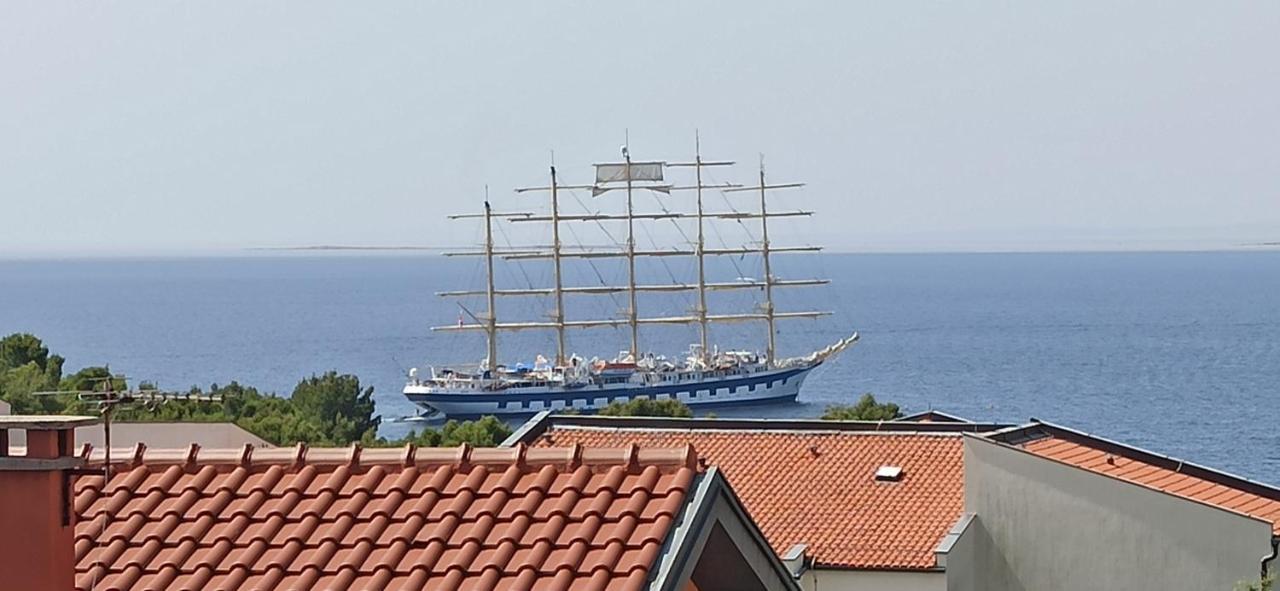 Vila Beleca Krk - Apartments Rest & Sea クルク エクステリア 写真