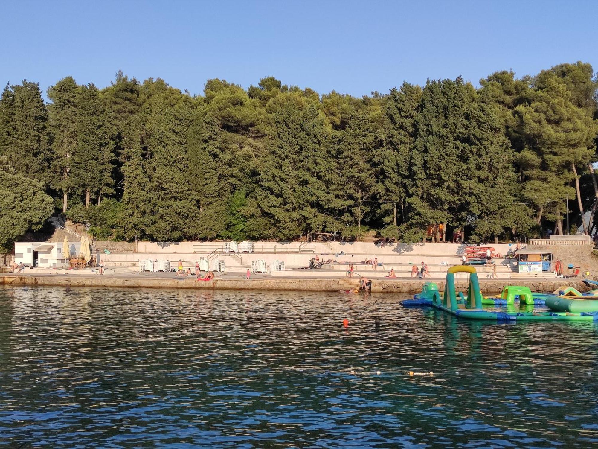 Vila Beleca Krk - Apartments Rest & Sea クルク エクステリア 写真